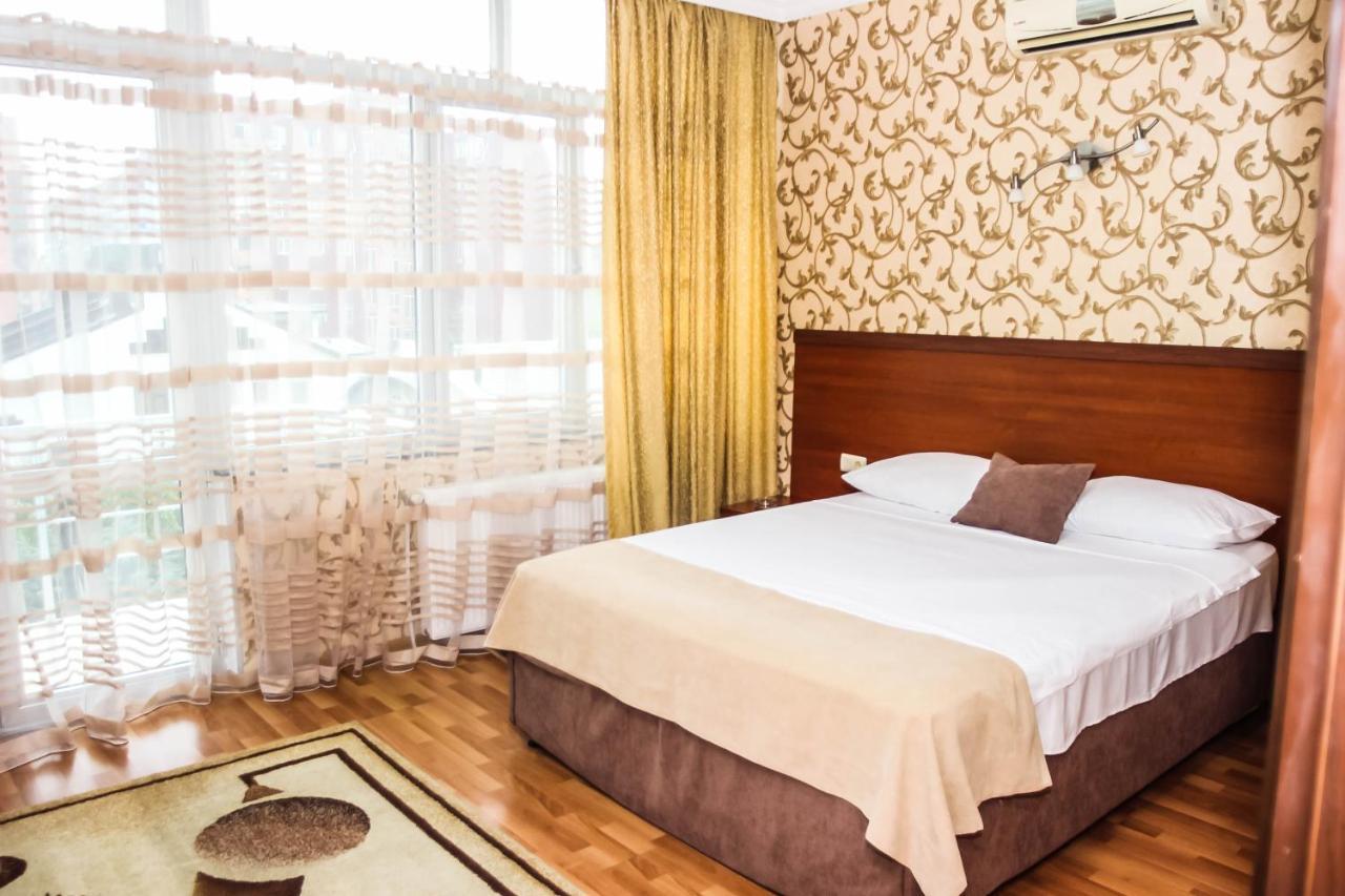 باتومي Hotel Istanbul المظهر الخارجي الصورة