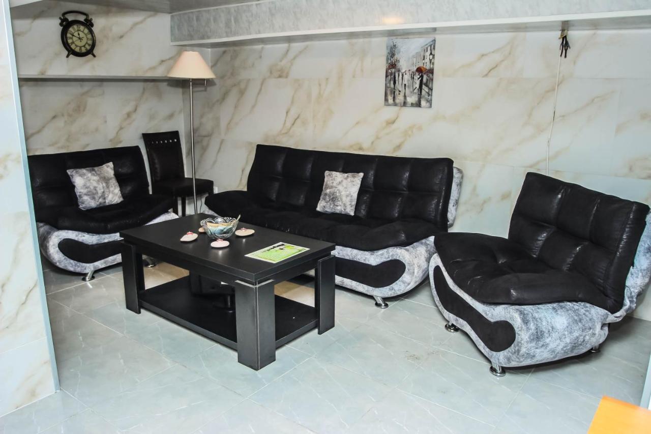 باتومي Hotel Istanbul المظهر الخارجي الصورة