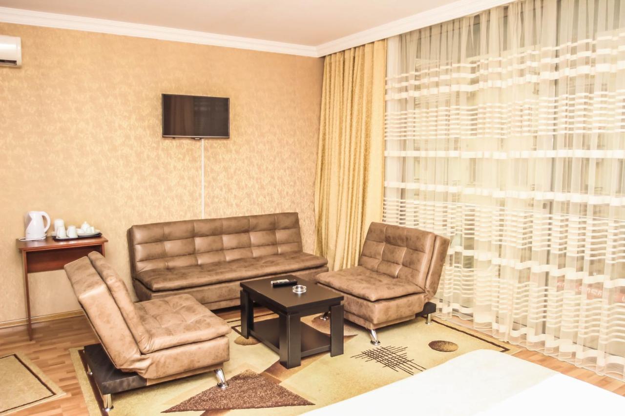 باتومي Hotel Istanbul المظهر الخارجي الصورة