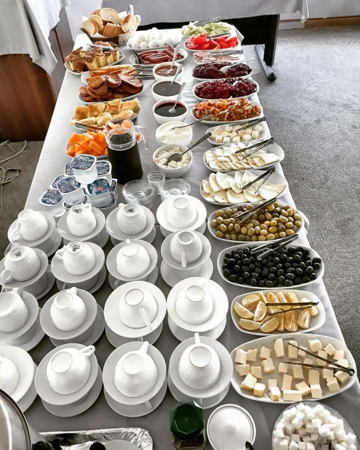 باتومي Hotel Istanbul المظهر الخارجي الصورة